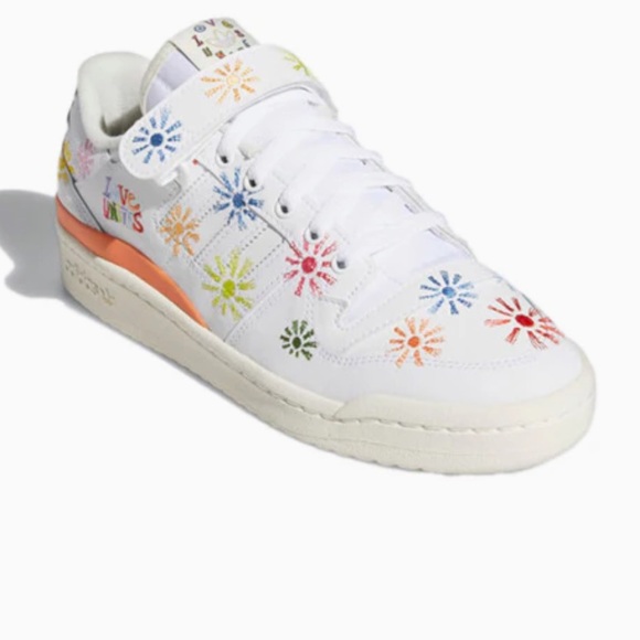 adidas Shoes - Adidas Forum Low Top Size Men's 5.5 = Women's 7.5 -  NIB